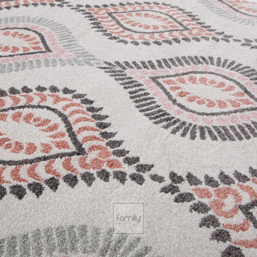 Moderní koberec do obývacího pokoje s originálním vzorem