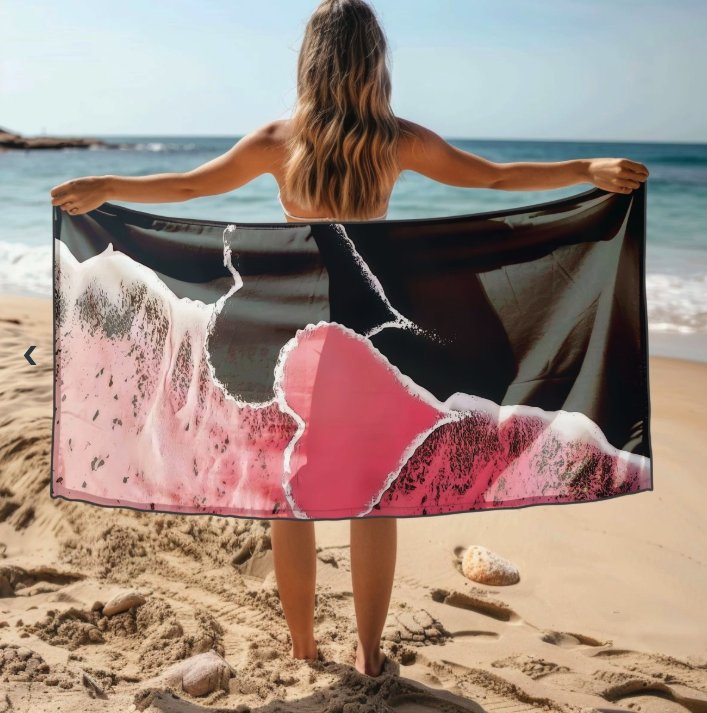 Prosop de plajă romantic cu inimi - Mărimea: Lățime: 70 cm | Lungime: 140 cm