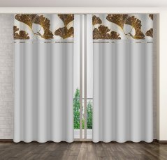 Klassischer grauer Vorhang mit einem Druck aus goldenen Ginkgoblättern