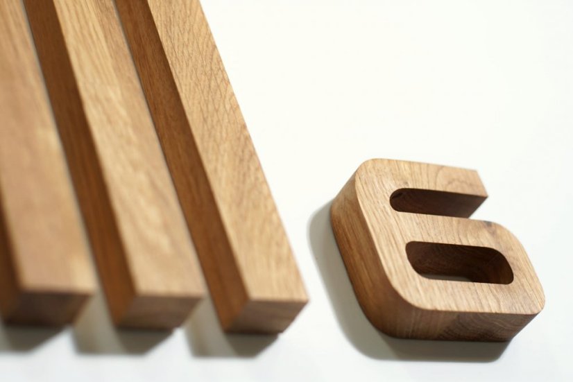 Egyedi fa falióra 60 х 60 cm