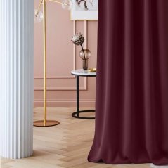 Bordový zatemňující závěs na kruhy 140 x 250 cm