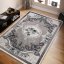 Сив килим в ориенталски стил