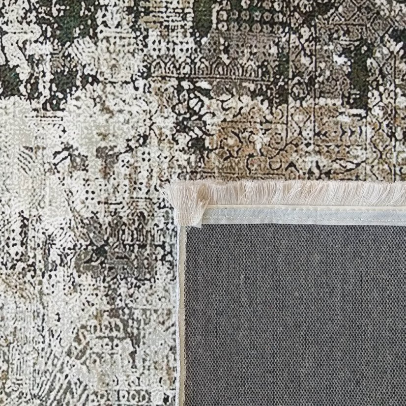 Koberec vo vintage štýle v sivozelenej farbe