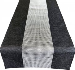 Eleganten črn namizni prt, okrašen s kubičnimi cirkoni