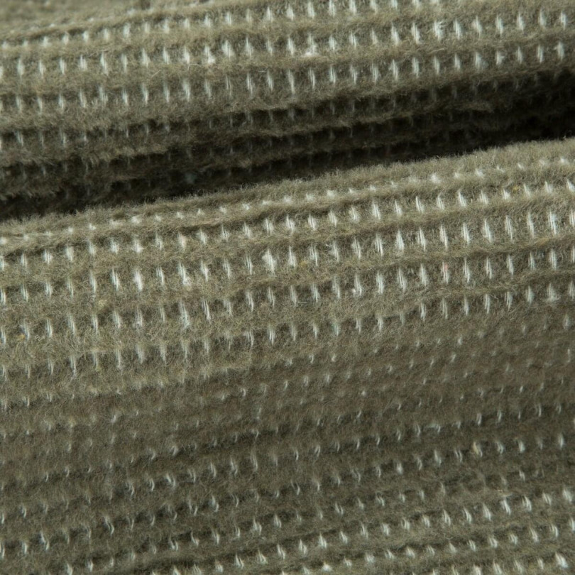 Kvalitná deka olivovo zelenej farby s vaflovou štruktúrou 