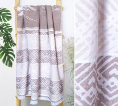 Pamučni ručnik s resicama - bež s uzorkom