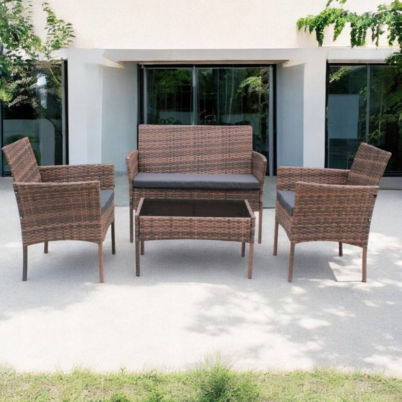 Elegante set di divani da giardino in rattan con tavolo
