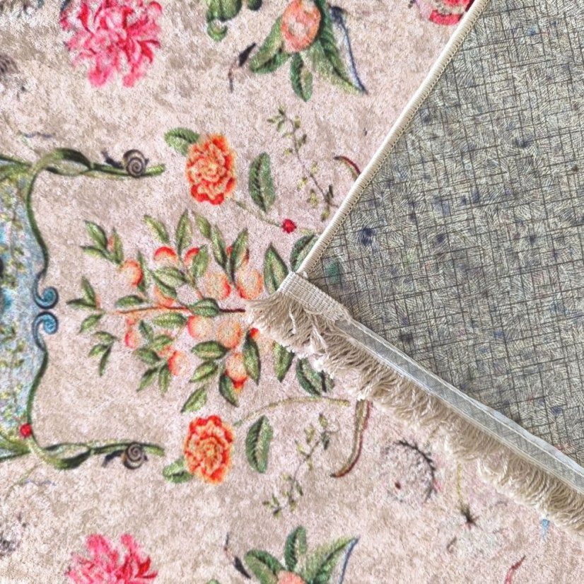 Romantico tappeto vintage con motivo botanico