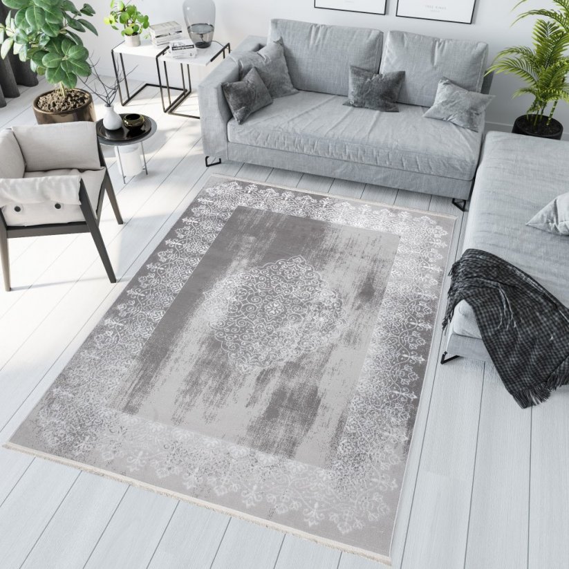 Moderní koberec v šedé barvě s orientálním vzorem v bílé barvě - Rozměr koberce: Šířka: 140 cm | Délka: 200 cm