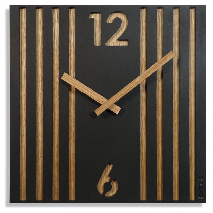 Schöne Wanduhr mit Lamellendesign
