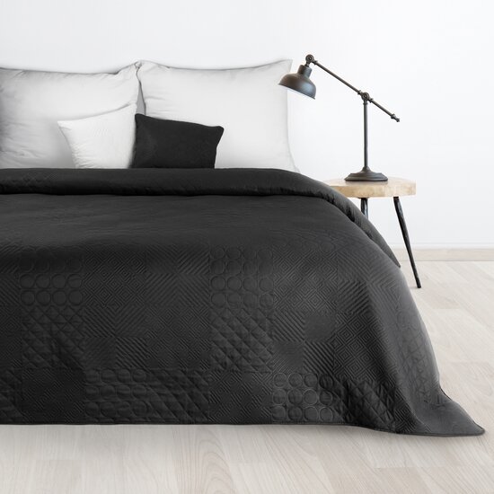 Dizajnový prehoz na posteľ Boni čiernej farby