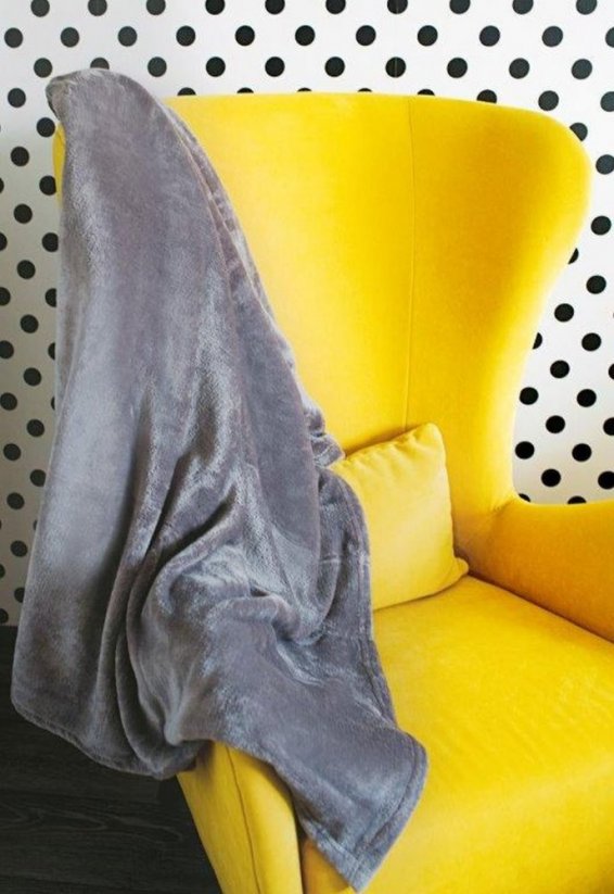 Hebká šedá jednobarevná deka z příjemné látky - Rozměr: Šířka: 150 cm | Délka: 200 cm