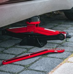 Mechanikus autóemelő 2,5 t teleszkópos kulccsal