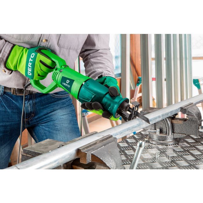 Šabľová píla s výkonom 710W, 52G166 VERTO