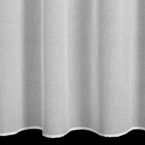 Elegantná biela záclona so zavesením na riasiacu pásku 140x 270 cm