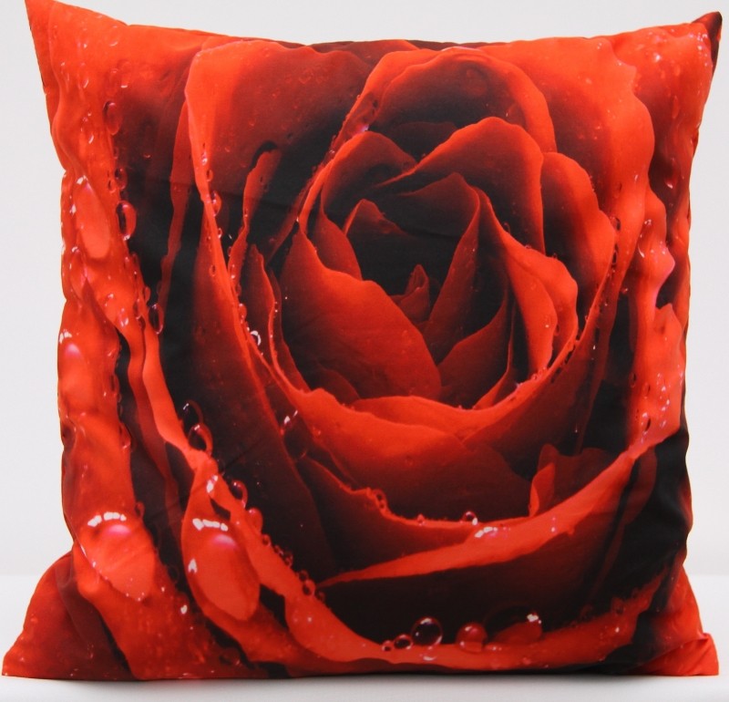 Față de pernă cu trandafir roșu