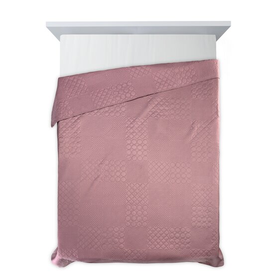 Oblikovalsko posteljno pregrinjalo Boni pink