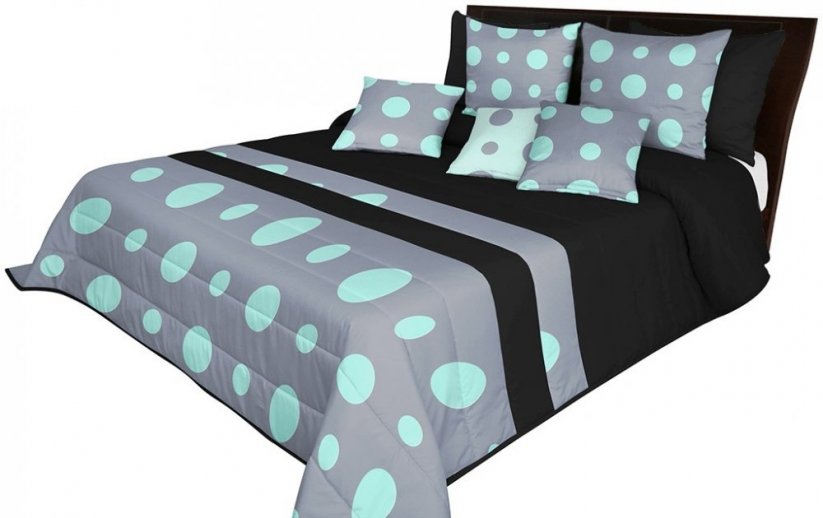 Kvalitné prehozy na manželskú posteľ v čiernej farbe s mätovo sivým motívom