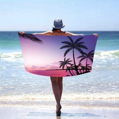 Plažna brisača z eksotičnimi palmami