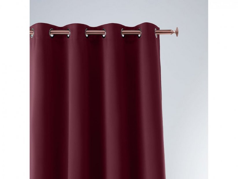 Красива завеса с капси в цвят бордо 140 x 280 см