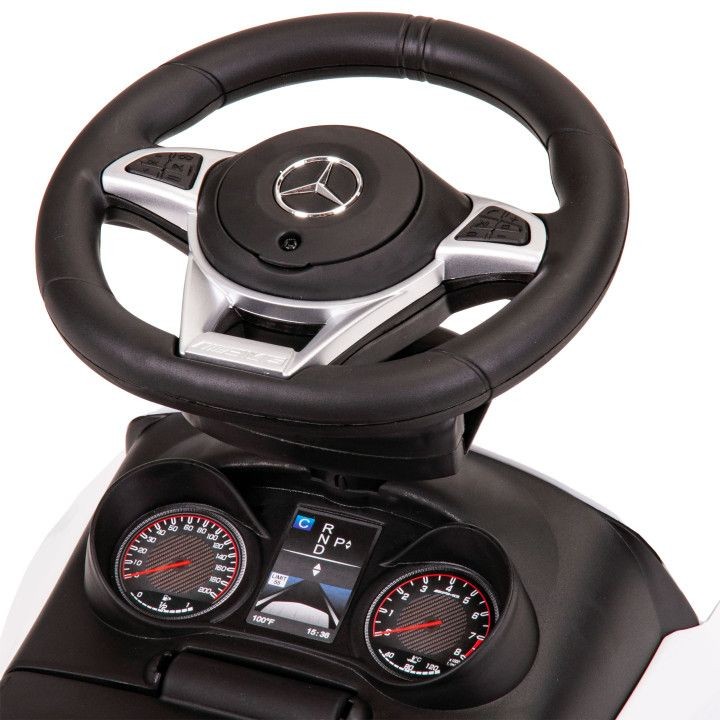 Odrážedlo Mercedes v bílé barvě s rukojetí