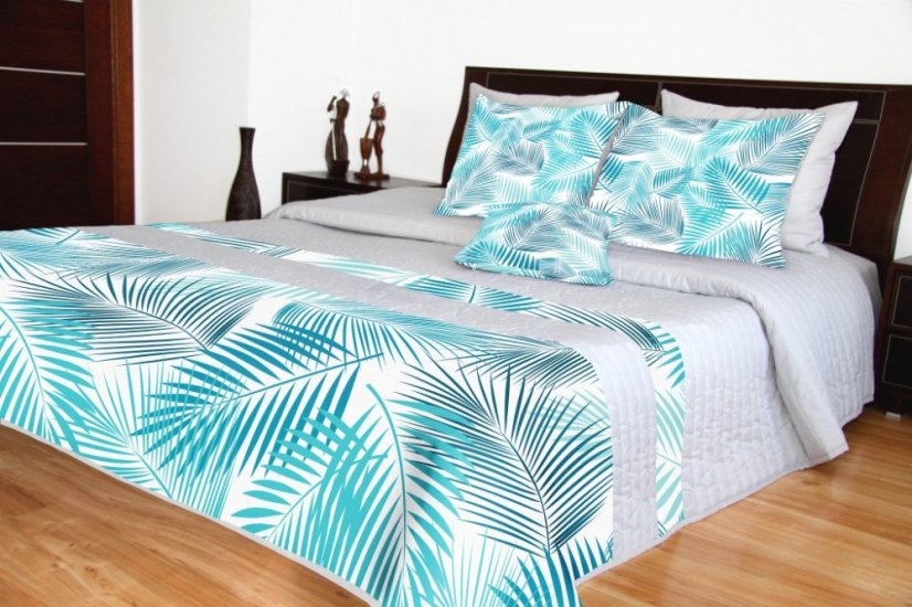 Prikrývka na posteľ sivej farby