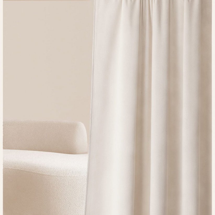 Светлобежова велурена завеса CHARMY за панделка 140 x 260 cm