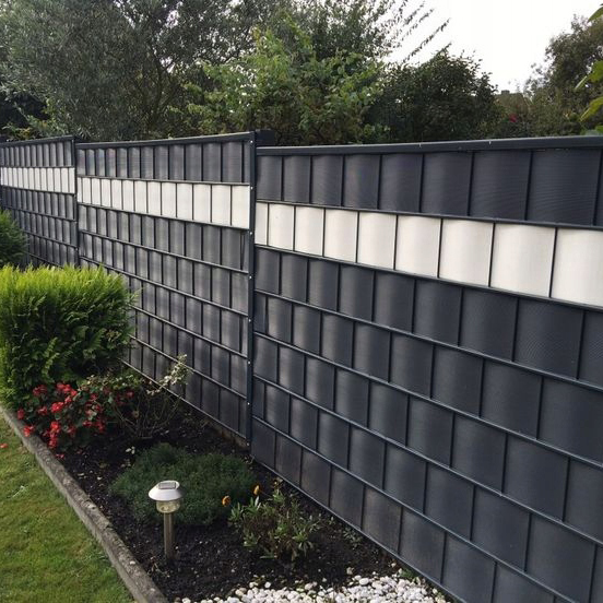 Krycia páska na plot s rozmermi 19 cm x 35 m - čierna 1ks