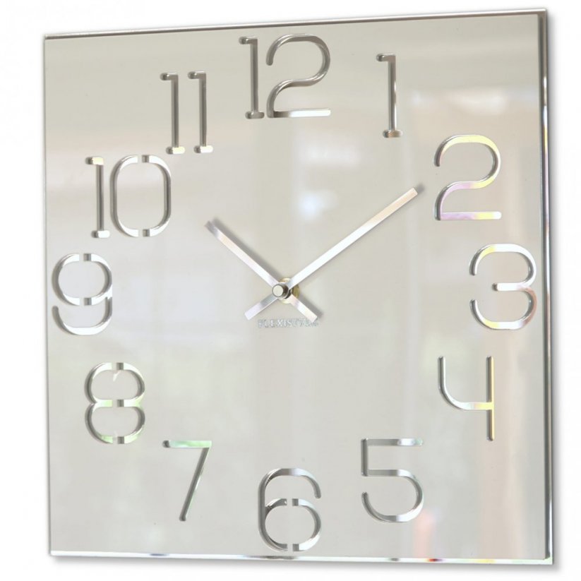 Stilvolle quadratische Uhr weiß 30 cm
