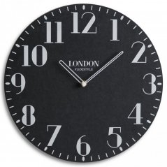 Kakovostna lesena ura v črni barvi