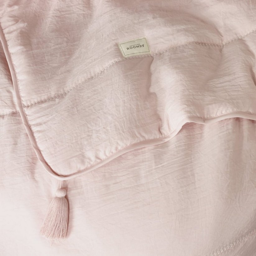 Ružový prehoz na posteľ Noemi so strapcami 240 x 260 cm