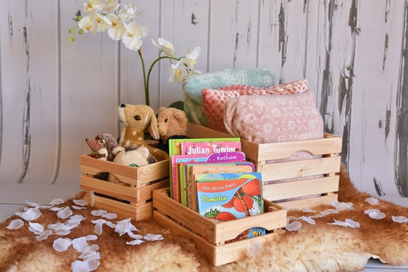 Fából készült láda 45,5 x 32 x 23 cm