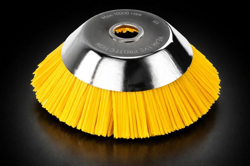 Nylonová kotúčová kefa na krovinorez 200 mm – na čistenie zámkovej dlažby a betónu