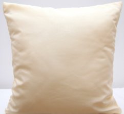 Față de pernă pentru decorare de culoare crem