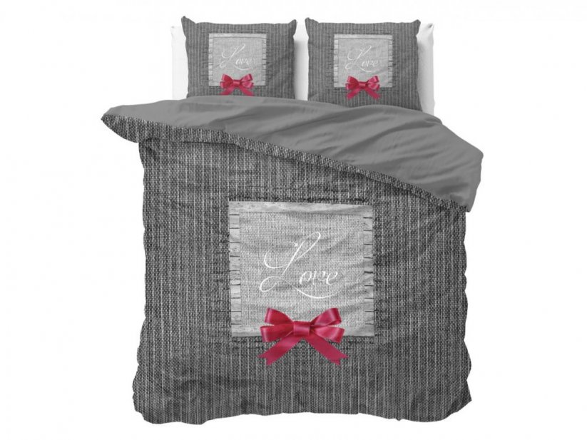 Bombažna siva romantična posteljnina z napisom LOVE 140 x 200 cm