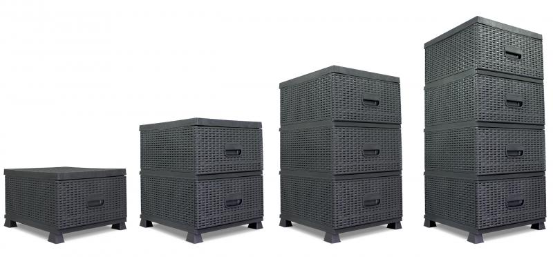 Čierna komoda s ratanovým dizajnom so 4 zásuvkami