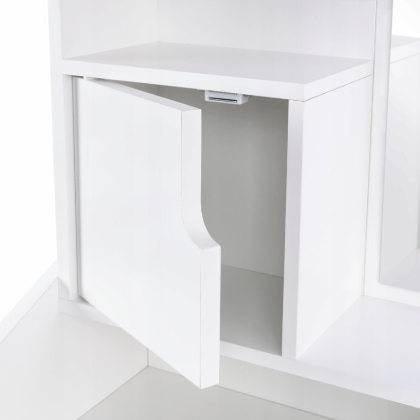 Kozmetický toaletný stolík so zrkadlom a zásuvkami