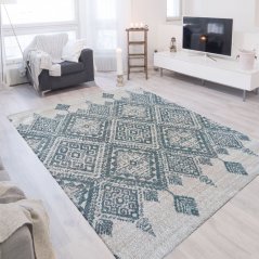 Škandinávsky koberec so vzormi mätovo zelenej farby