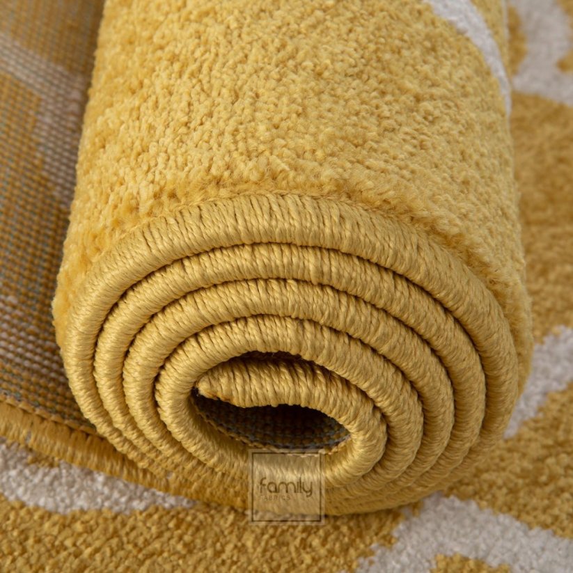 Уникален жълт килим в скандинавски стил