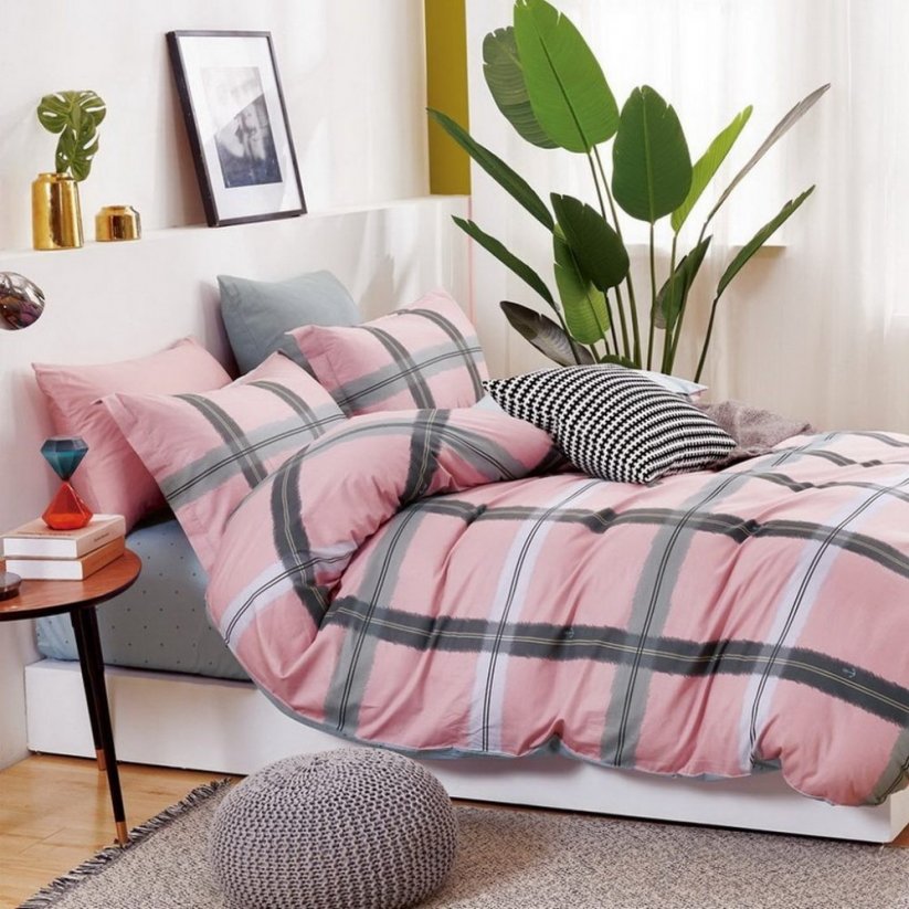 Lenjerie de pat reversibilă roz, cu model în carouri