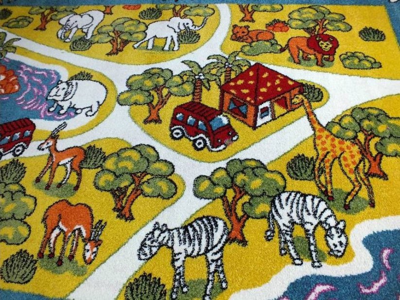 Детски килим с мотив зоопарк