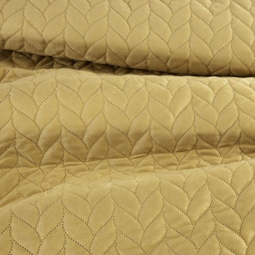 Luxus velúr ágytakaró mustársárga ágyon