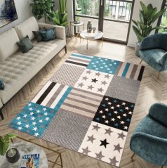 Rozkošný modrý koberec s hviezdičkami