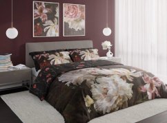 Ágynemű pamut szaténból - bazsarózsa sötét háttérrel