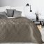 Cuvertură de pat maro modernă, cu model