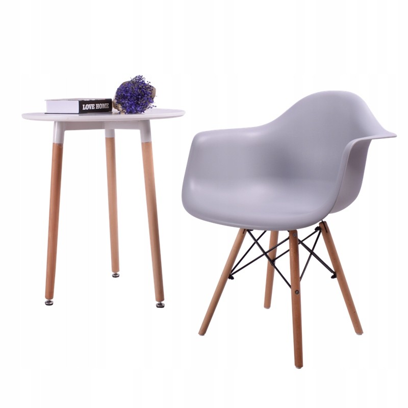 Štýlová umelá stolička v bielej farbe