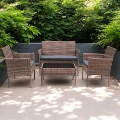 Elegante set di divani da giardino in rattan con tavolo