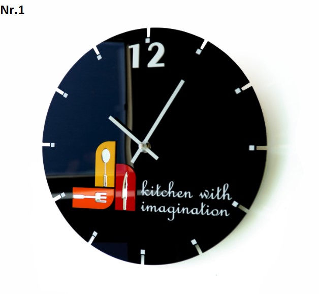 Kuchyňské nástěnné hodiny s tichým chodem