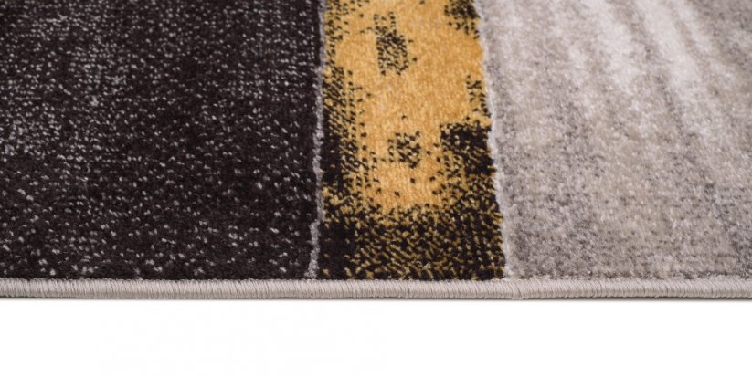 Stilvoller Teppich mit interessantem Muster