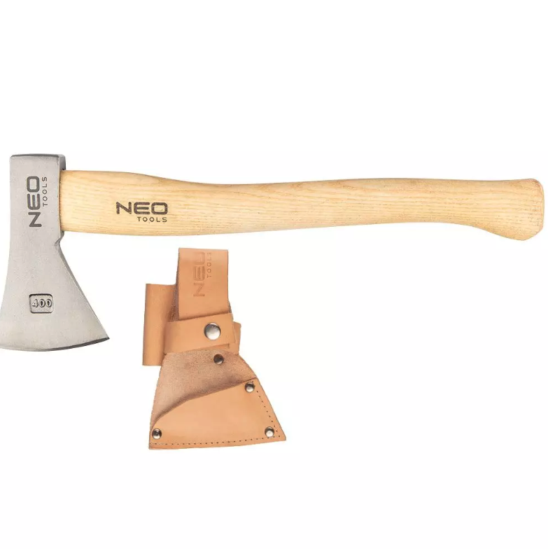 Ascia multifunzionale per esterni da 34,5 cm con manico in legno